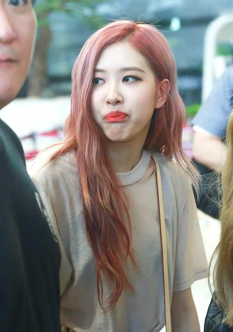 Blackpink Kill This Love meme cực kỳ hài hước và đáng yêu, bạn sẽ không thể ngừng cười!
