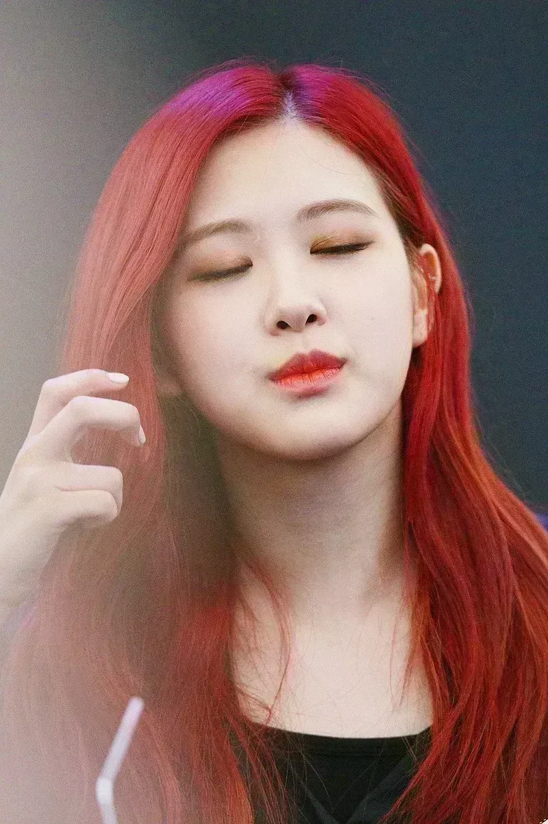 Blackpink Rose meme face cực kỳ dễ thương và đáng yêu, không thể bỏ qua!