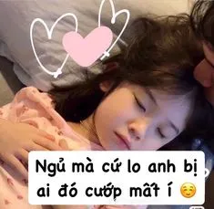 Biểu cảm khó đỡ trong meme tình yêu hài chắc chắn làm bạn bật cười