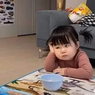 Meme panda Trung Quốc kết hợp hài hước và dễ thương trong từng khung hình