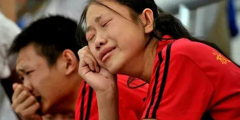 Hài hước nhưng vẫn đáng yêu, meme mèo khóc từ Trung Quốc là lựa chọn tuyệt vời
