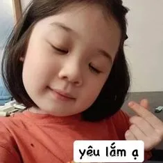 Meme trêu người yêu là cách lầy lội nhưng không kém phần đáng yêu