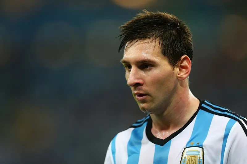 Meme về Messi và các bàn thắng vĩ đại của anh khiến fan thích thú.