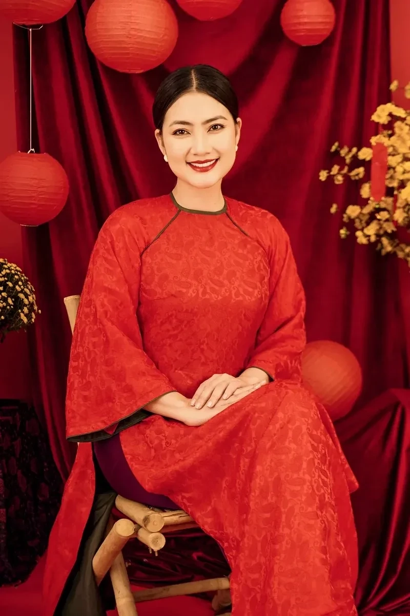 Dien viên Ngoc Lan là gương mặt quen thuộc của làng điện ảnh Việt