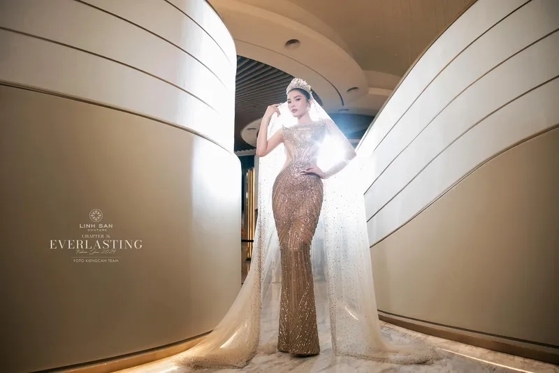 Hương Giang Kỳ Duyên là sự kết hợp giữa tài năng và sắc đẹp