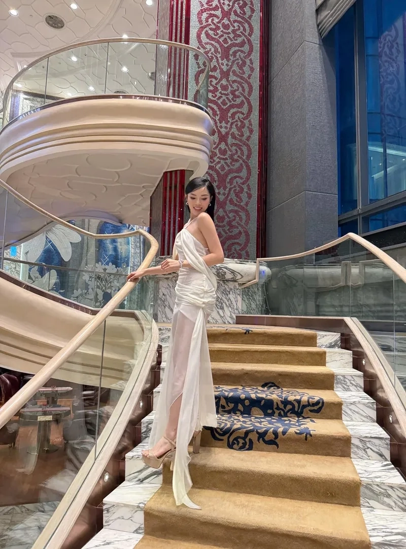 Nguyễn Cao Kỳ Duyên và Nguyễn Ngọc Ngạn luôn đồng hành cùng nhau