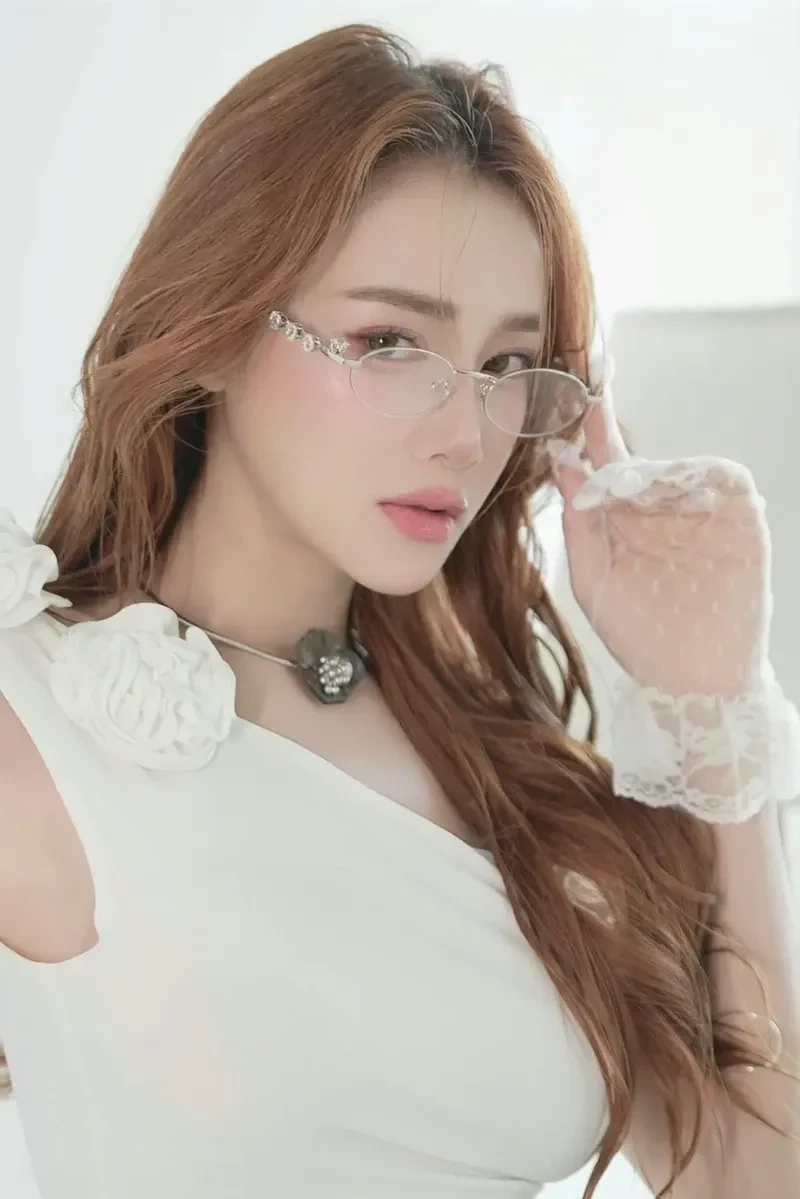 DV Nhã Phương được yêu mến qua những vai diễn sâu sắc và ý nghĩa