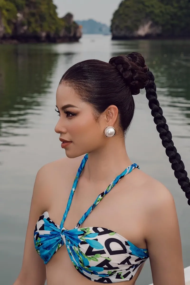 Phạm Hương Hoa hậu luôn để lại dấu ấn sâu đậm trong lòng công chúng