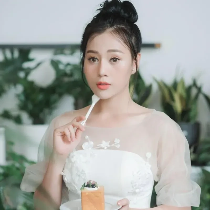 Diễn viên Phương Oanh lấy chồng chưa là câu hỏi được khán giả quan tâm