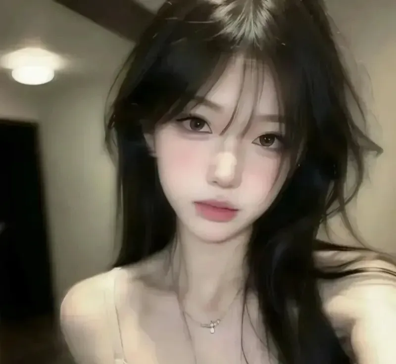 Gái xinh chụp ảnh sexy thu hút với thần thái tự tin và cuốn hút