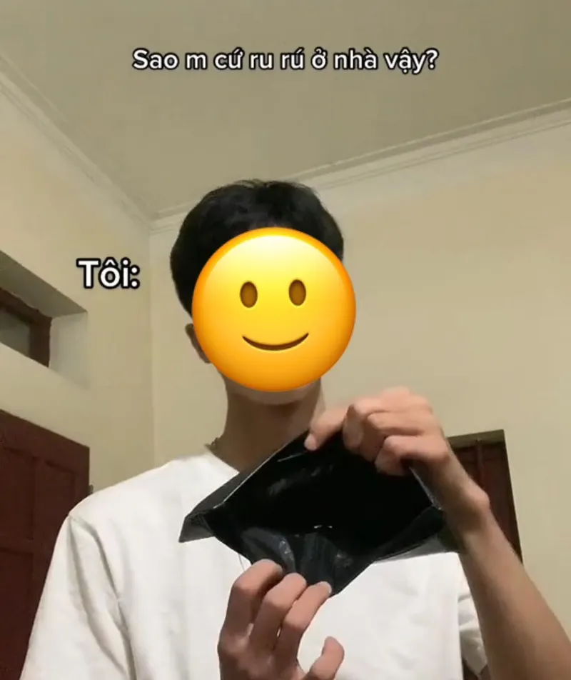 Với meme ví rỗng, bạn sẽ hiểu được cảm giác khi chẳng còn một đồng trong túi.