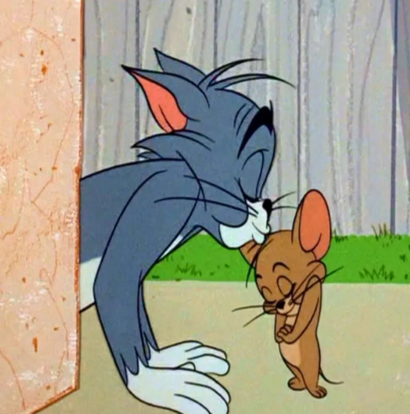 Tom and jerry avatar tết meme là cách thú vị để đón năm mới rộn ràng.