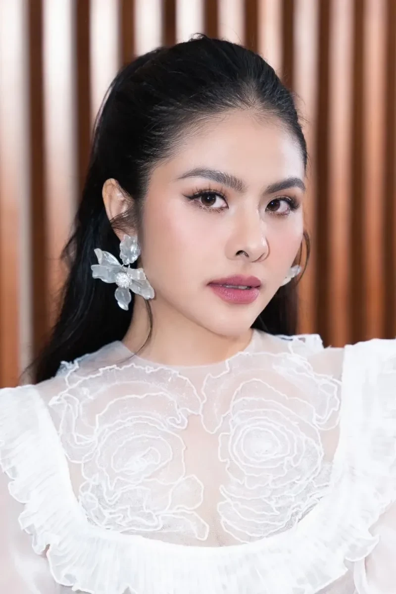 Đám cưới Mai Vân Trang thu hút sự chú ý từ cộng đồng người hâm mộ