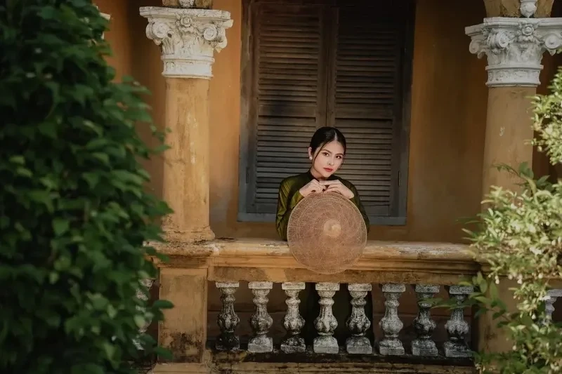 Vân Trang sinh con lần 2 nhận được sự yêu mến từ bạn bè và khán giả