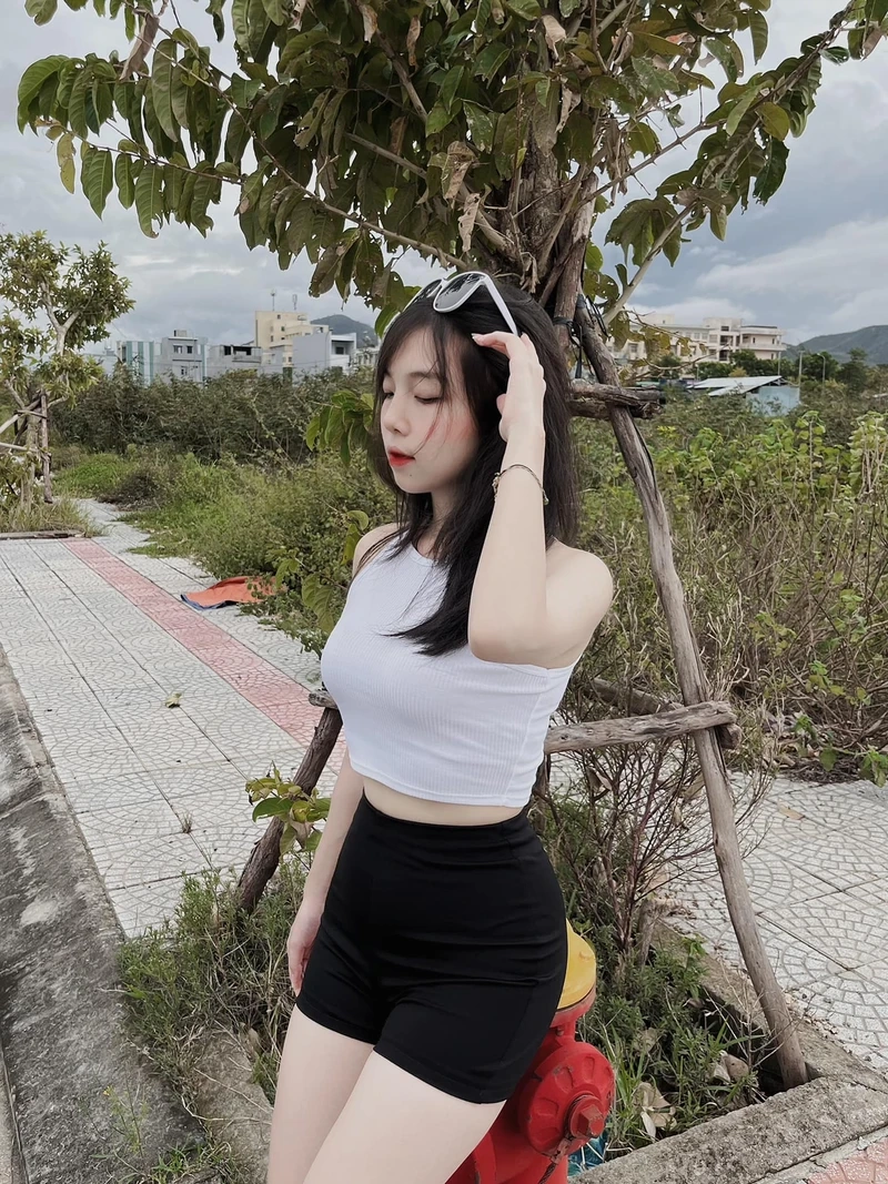 Hình ảnh gái đẹp 2k6 dễ thương tạo cảm giác trẻ trung