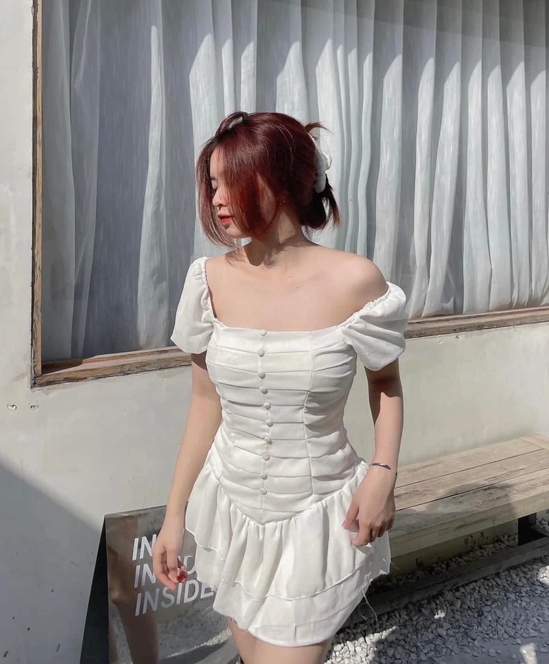 Hình ảnh 4D girl che mặt tạo nên vẻ bí ẩn và thu hút ánh nhìn