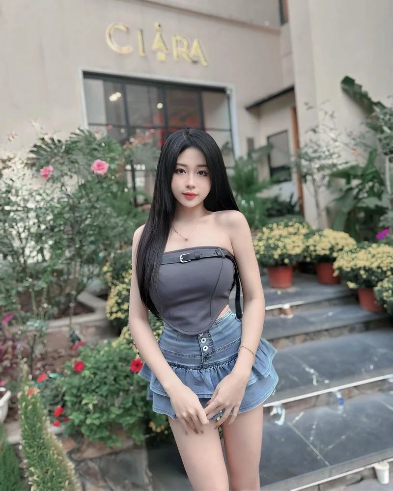 Gái dân tộc Shan, mang đến vẻ đẹp tự nhiên và mạnh mẽ