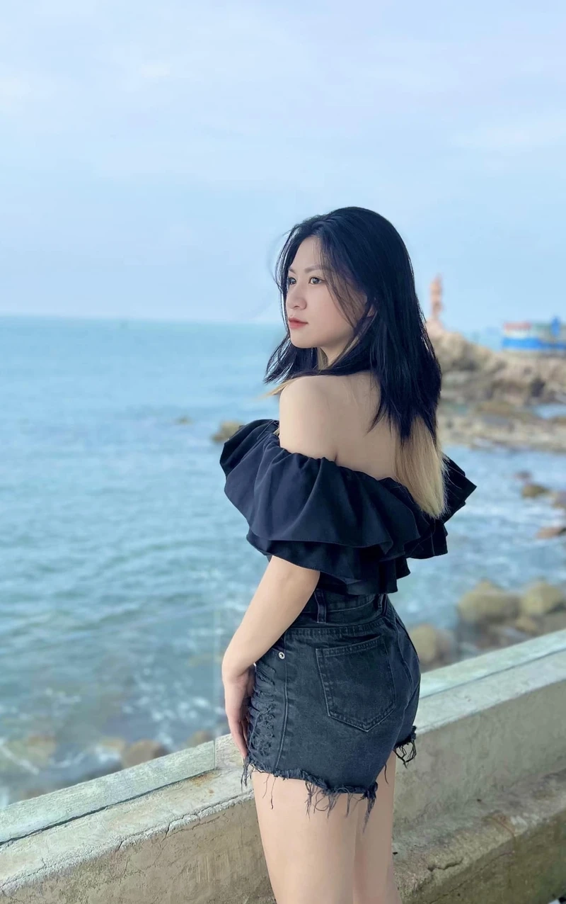 Ảnh thời trang đường phố K-pop thể hiện sự sáng tạo và cá tính