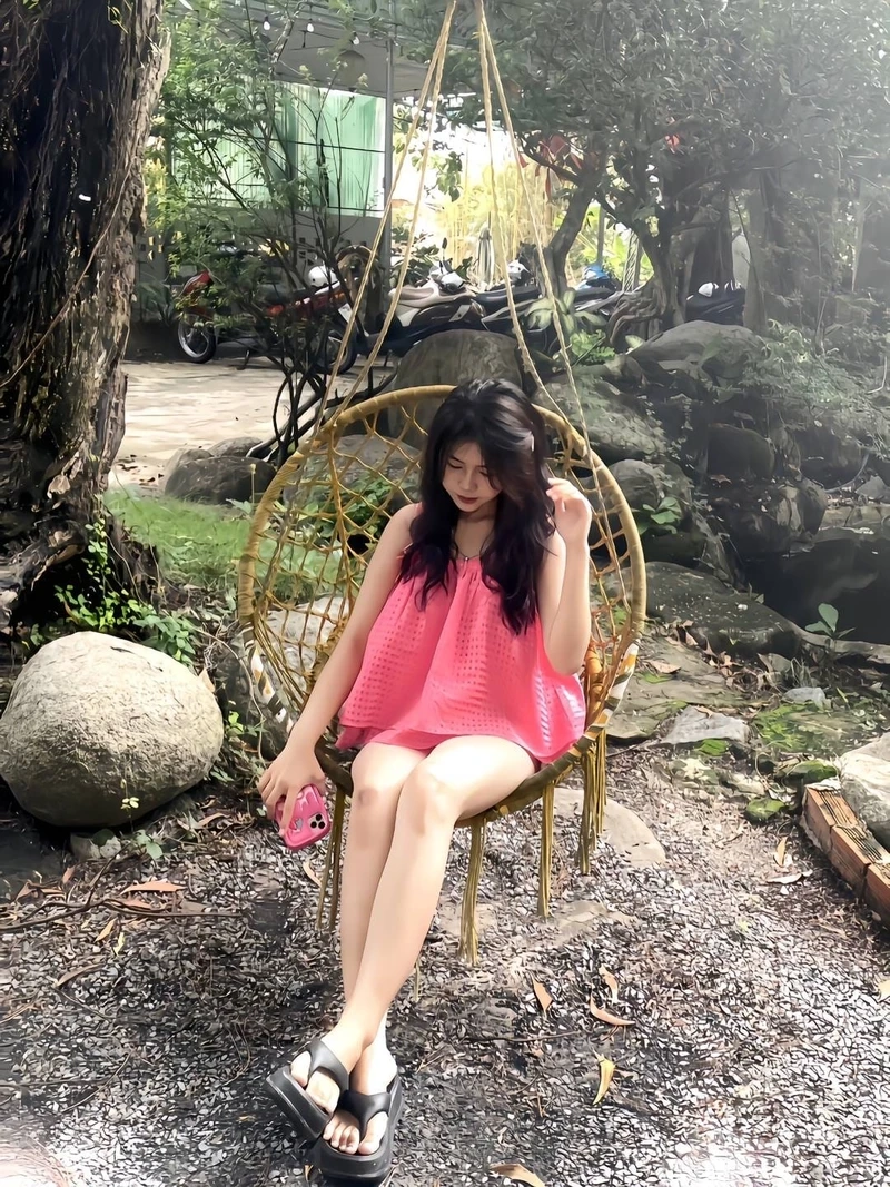 Ảnh idol nổi tiếng Nhật Bản với vẻ đẹp rạng ngời và thu hút