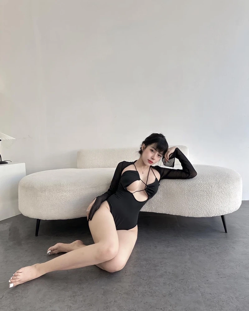 Boa Hancock cosplay quyến rũ, toát lên vẻ đẹp quyến rũ và mạnh mẽ