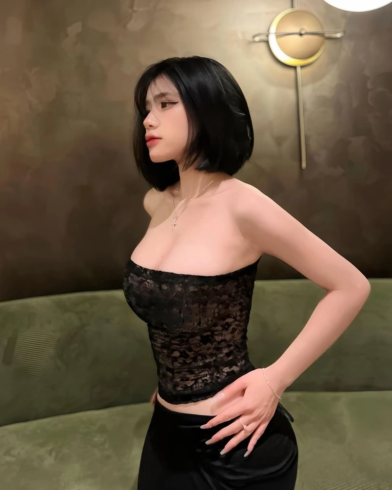 Shirahoshi fanart dễ thương, tôn vinh vẻ đẹp ngây thơ và thuần khiết