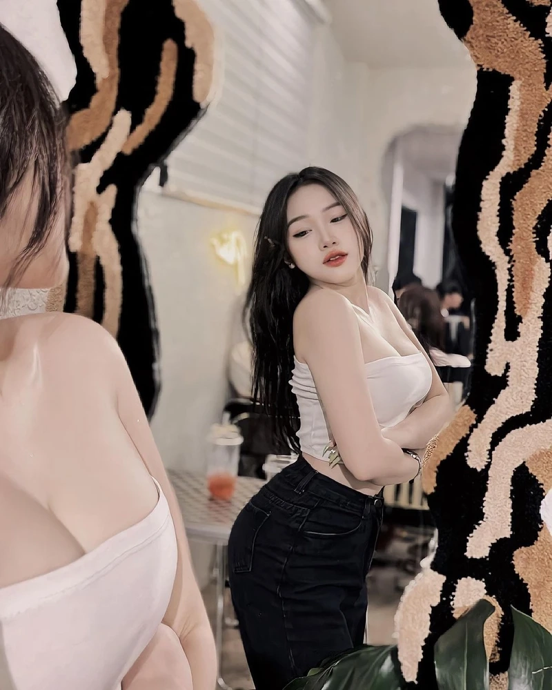 Hình nền gái Tây HD, sắc nét với vẻ đẹp tự nhiên và thu hút