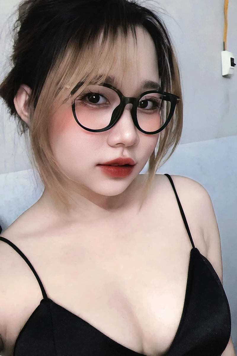 Hình nền gái xinh 4k mới nhất mang đến vẻ đẹp hiện đại và trẻ trung
