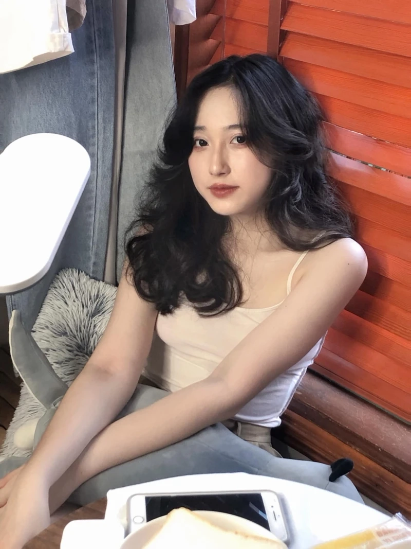 Gái xinh 18 tuổi Thái Lan, tạo ấn tượng mạnh mẽ với nét đẹp rạng ngời