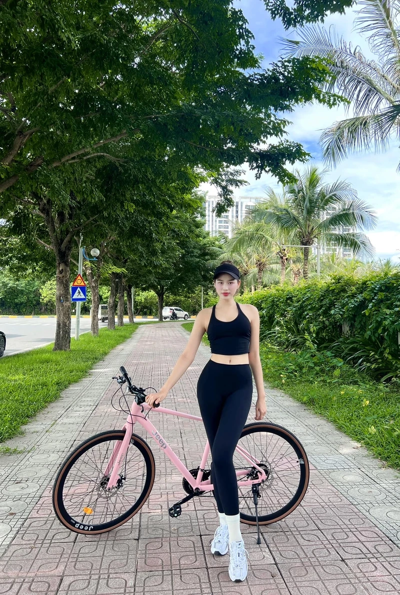  Vương miện Đỗ Thị Hà là thành quả của hành trình nỗ lực không ngừng