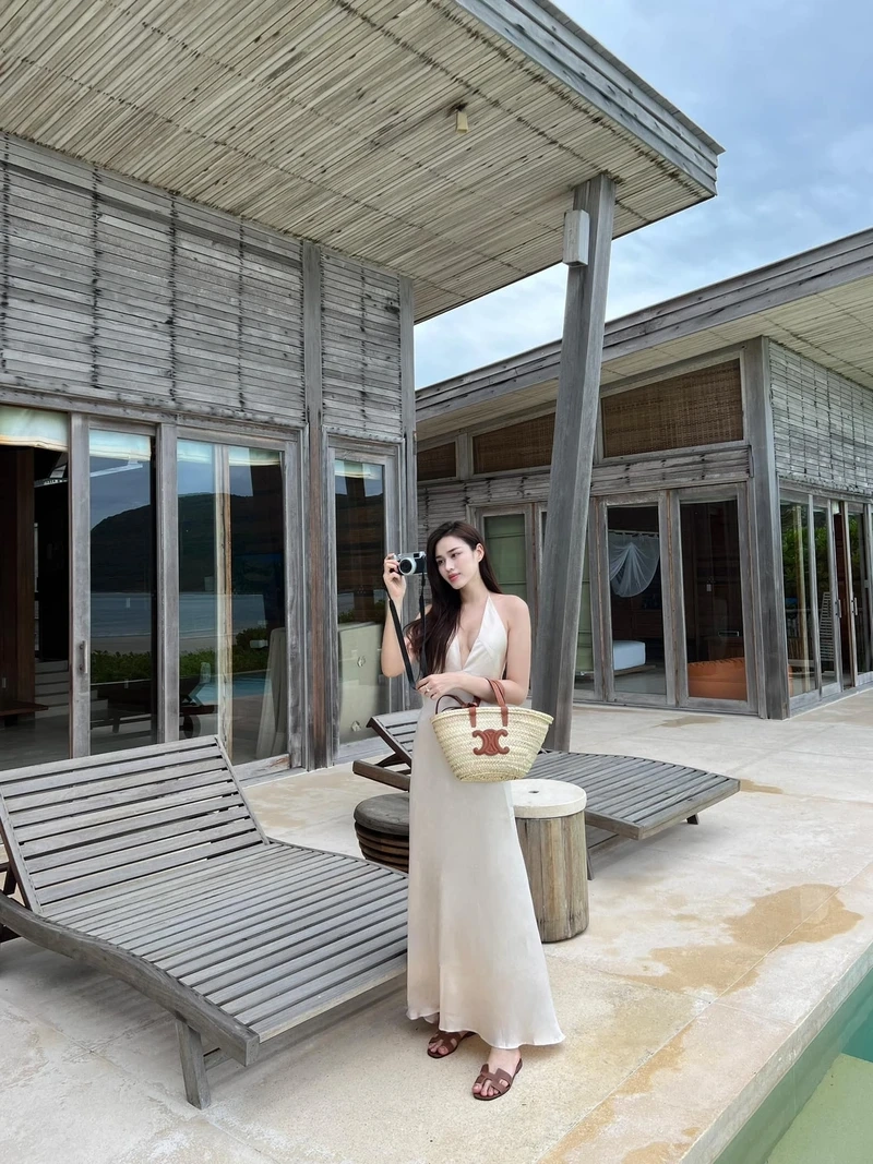 Hoa hậu Đỗ Thị Hà và bạn trai luôn được công chúng quan tâm