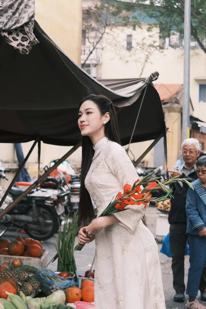 Đỗ Thị Hà trao vương miện là khoảnh khắc đáng nhớ trong sự nghiệp