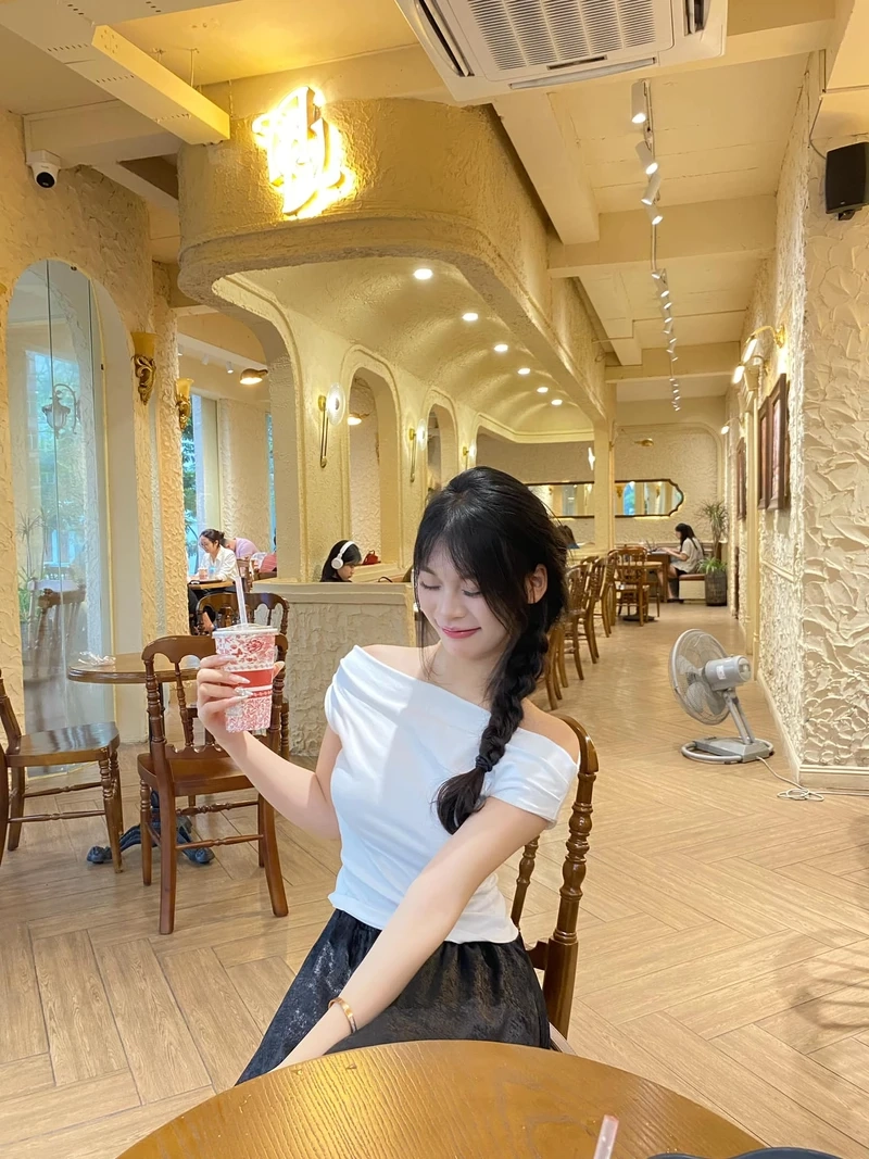  Hình nền gái xinh 4k đẹp nhất, mang lại vẻ đẹp hoàn hảo cho màn hình