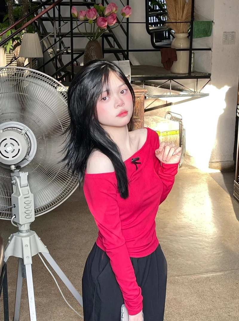 Hình nền girl xinh 4k cho điện thoại, mang lại hình ảnh sống động và thú vị