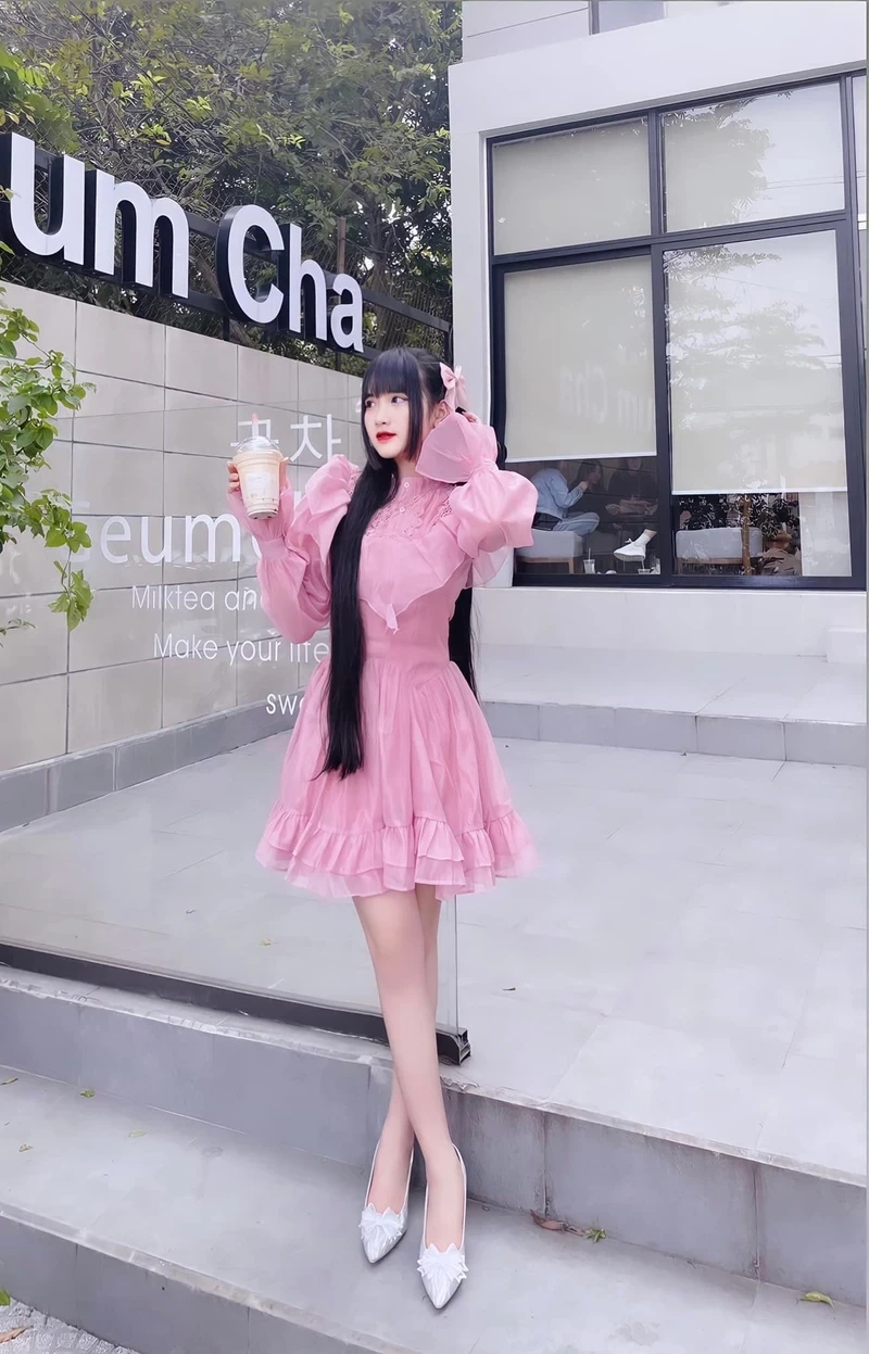 Ảnh gái instagram tạo sự ấn tượng mạnh mẽ với vẻ đẹp cuốn hút