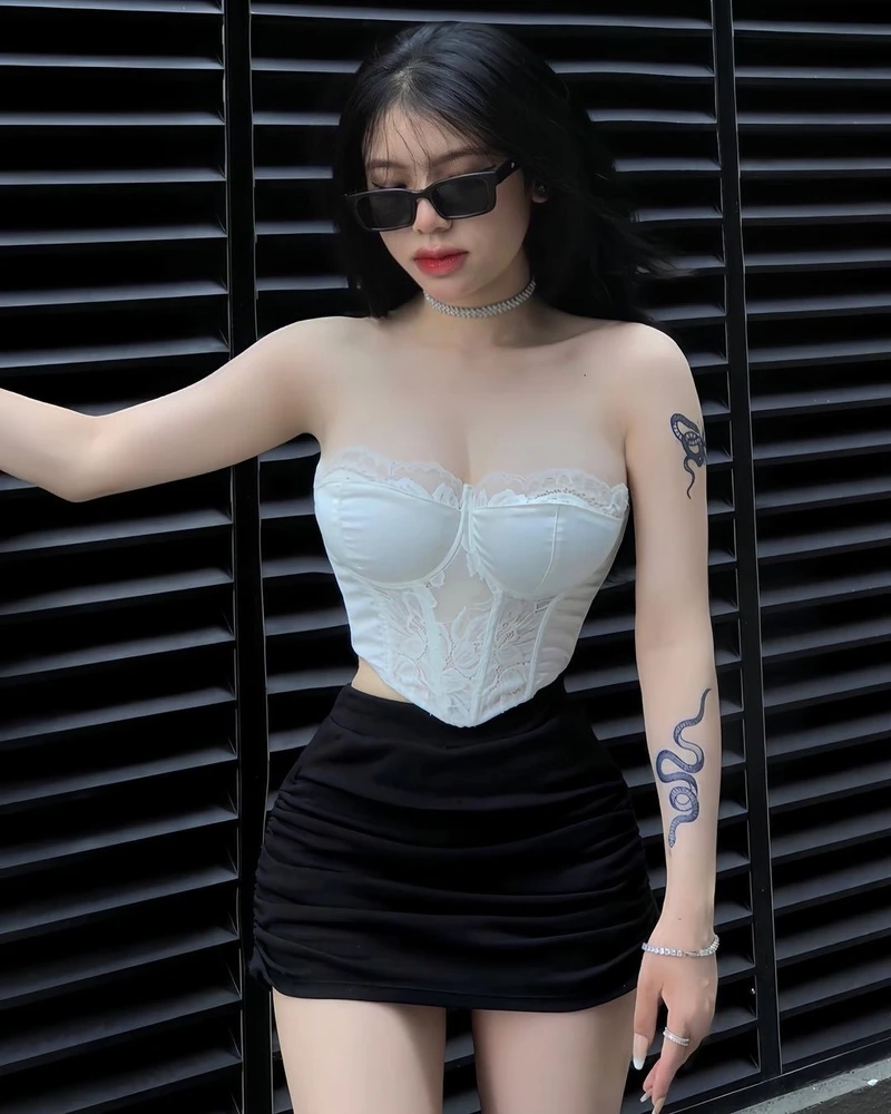 Gái xinh 2k dễ thương, toát lên vẻ đẹp ngọt ngào và đáng yêu