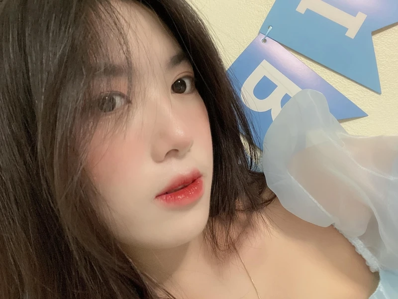Gái xinh 6789 hot girl, nổi bật với vẻ đẹp tự nhiên và cuốn hút