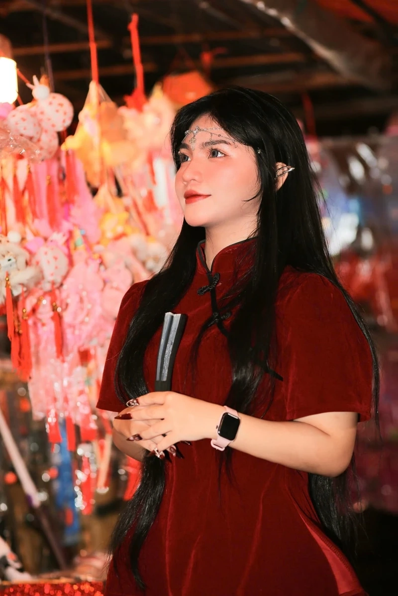Váy trắng xinh đẹp cho nữ, là sự lựa chọn hoàn hảo cho mọi cô gái.