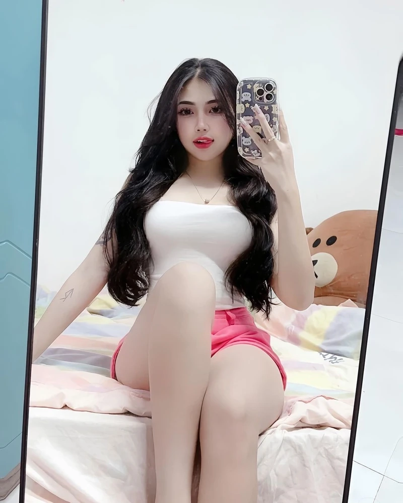 Gái instagram, toát lên vẻ đẹp cuốn hút và dễ mến