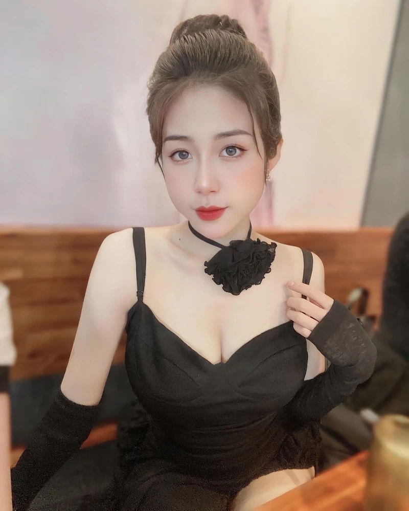 Ảnh gái xinh 2k10, tạo điểm nhấn mạnh mẽ với vẻ đẹp ngọt ngào