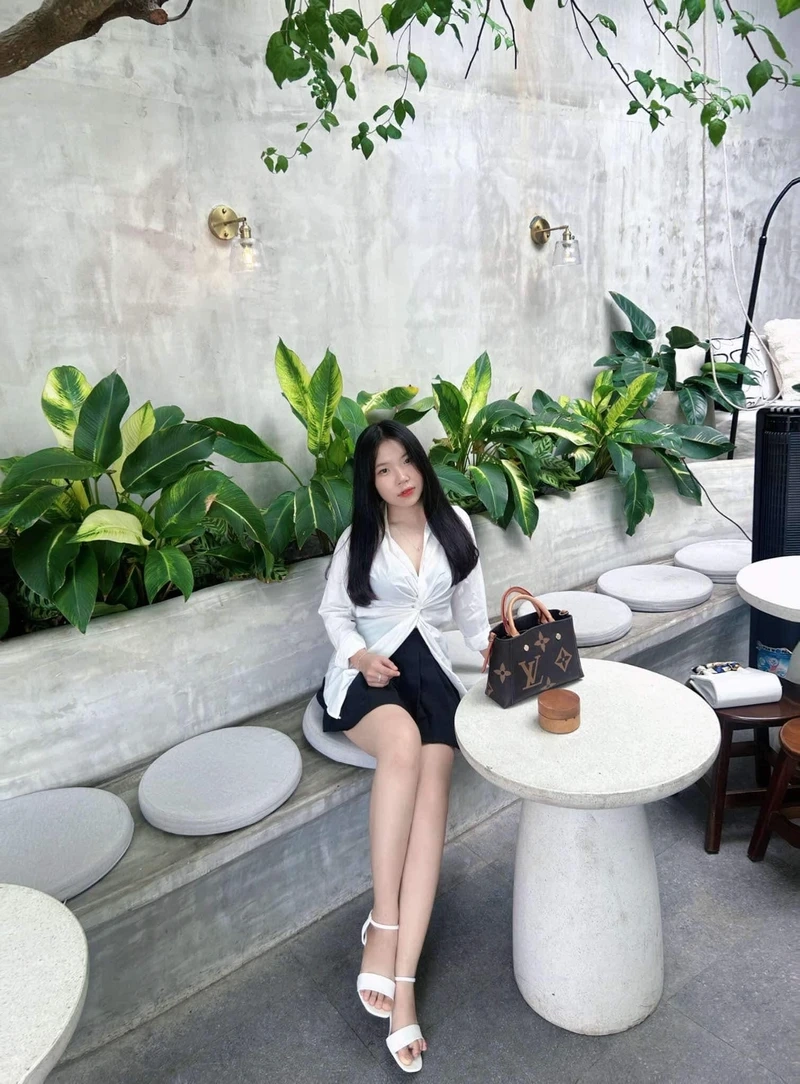 Gái xinh hd sexy, dễ dàng tạo ấn tượng với phong cách gợi cảm