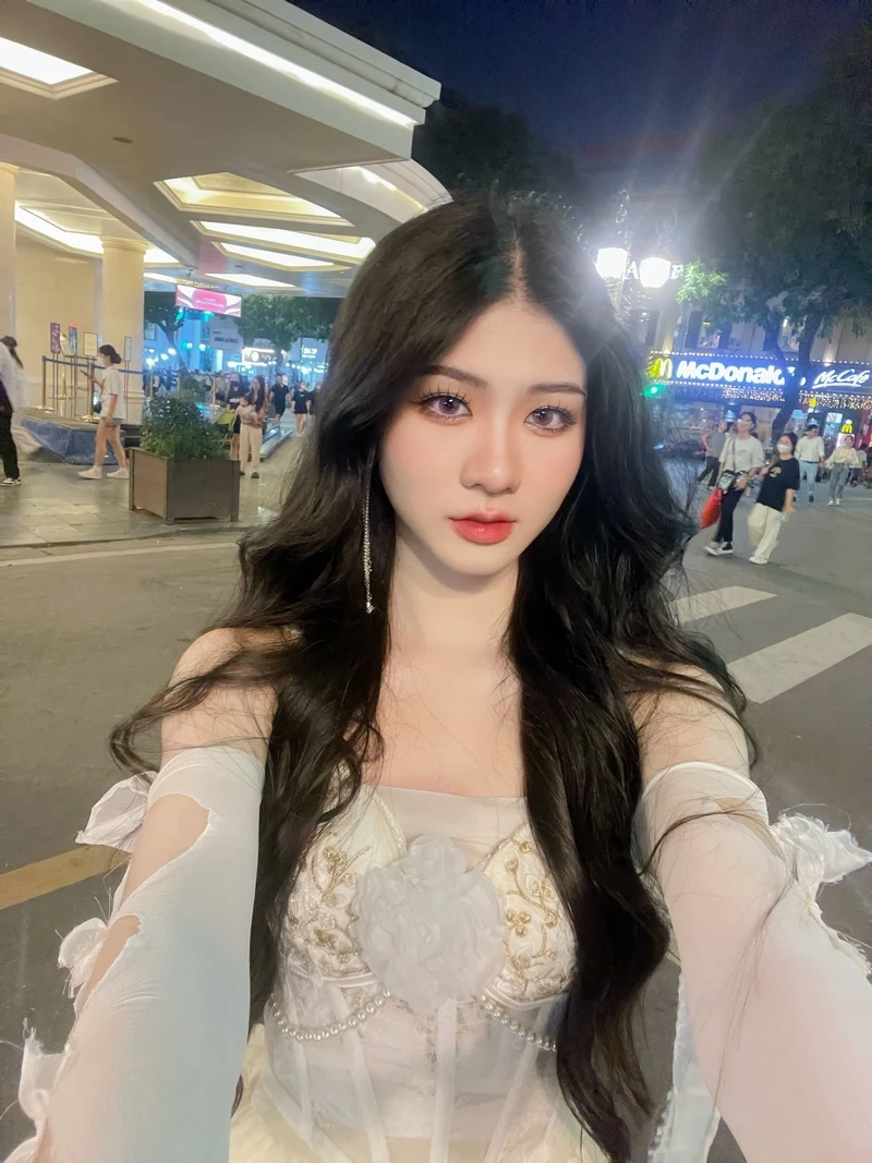 Gái xinh chụp ảnh sexy với vẻ đẹp cuốn hút mọi ánh nhìn