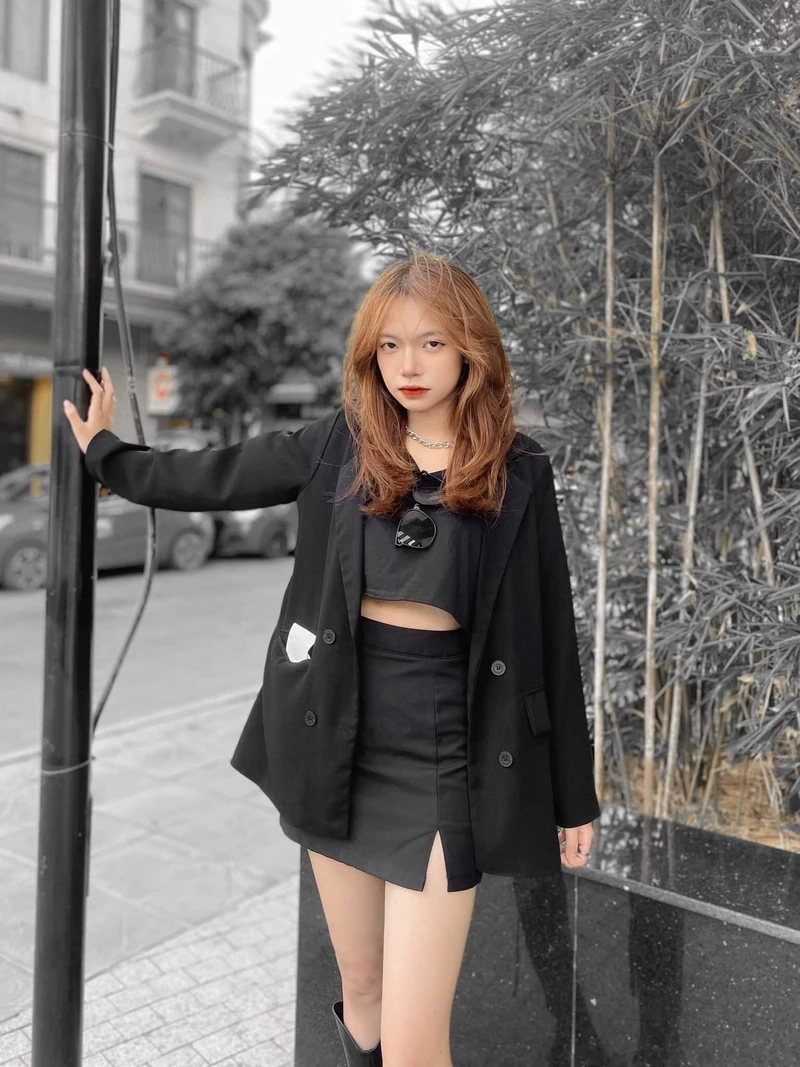 Gái xinh hot phong cách, dễ dàng gây ấn tượng với thần thái tự tin
