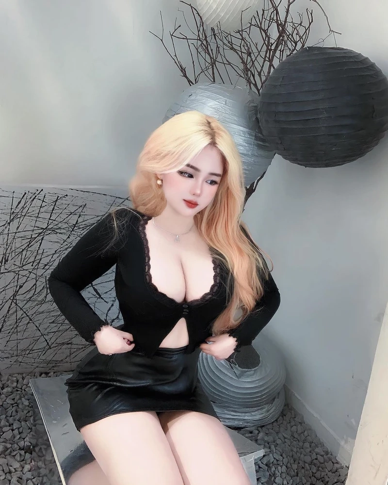 Tiktok gai xinh, nổi bật trên mạng xã hội với sự tự tin và quyến rũ