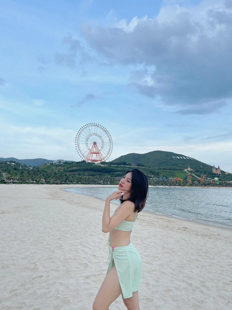 Gái xinh khỏa thân, tạo ấn tượng mạnh với vẻ đẹp tự nhiên