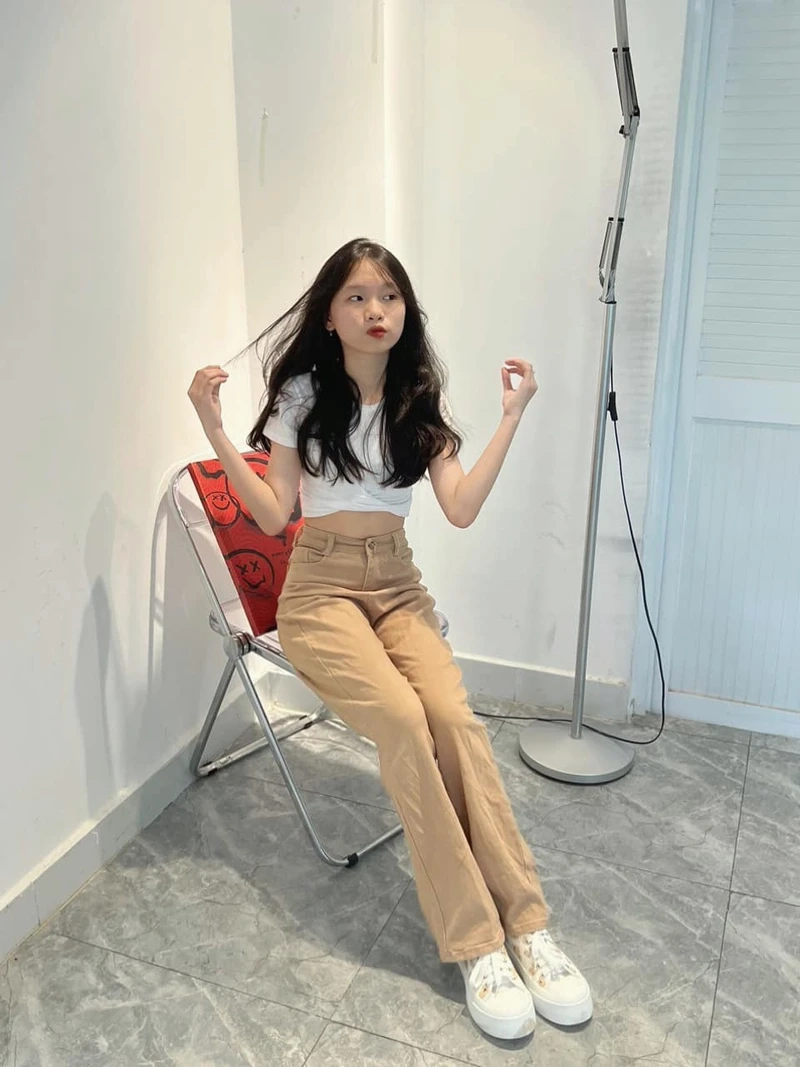 Video gái xinh nhảy sexy, dễ dàng thu hút ánh nhìn với thần thái quyến rũ
