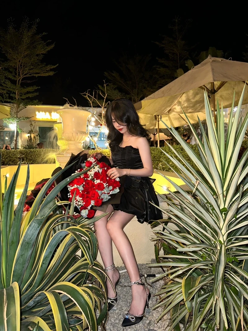 Anh xinh cute với thần thái tựa như mẫu ảnh sống động
