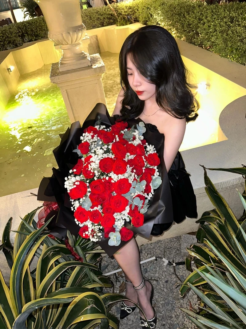 Gái mlem TikTok thu hút người xem với video cực kỳ hấp dẫn
