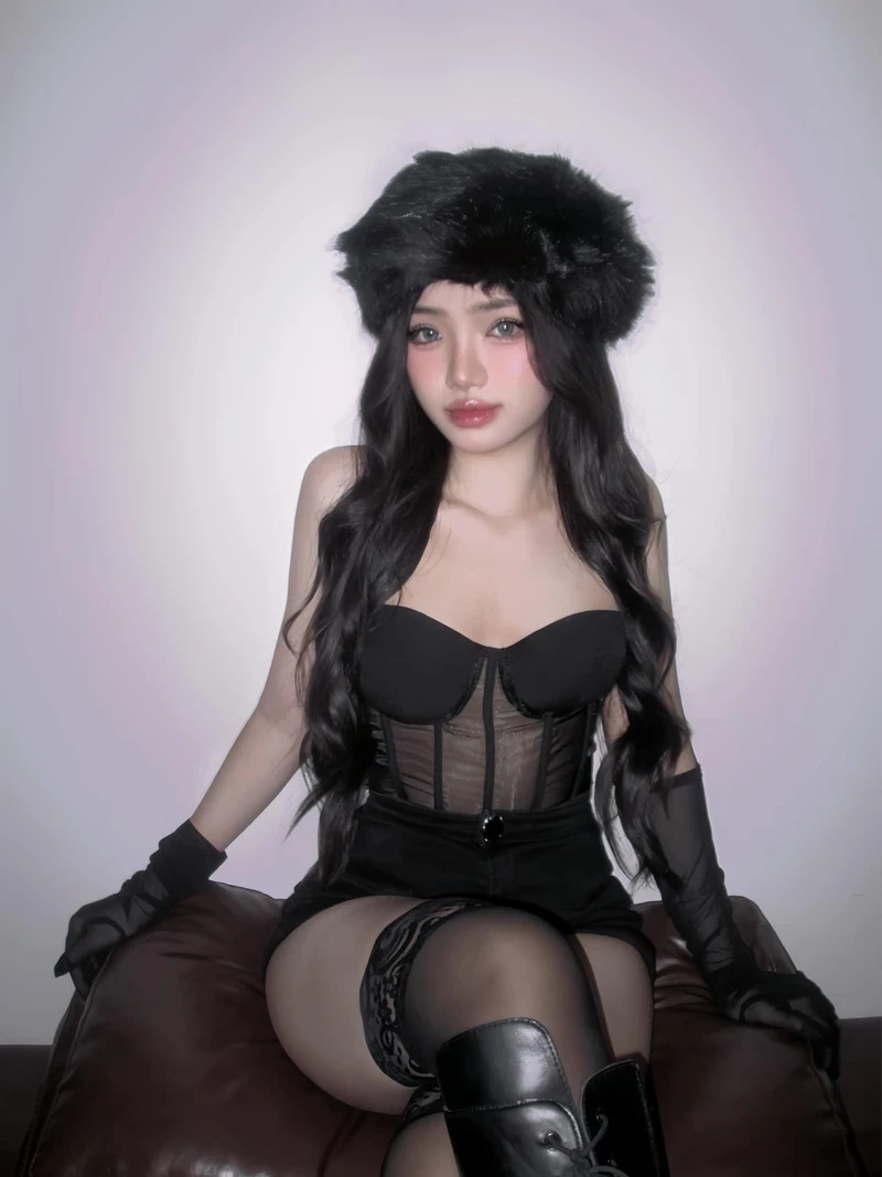 Gái xinh mặc áo croptop thu hút mọi ánh nhìn với vẻ đẹp tự nhiên