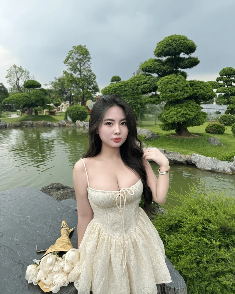 Gái xinh face tạo ấn tượng mạnh với vẻ đẹp tự nhiên và dễ mến