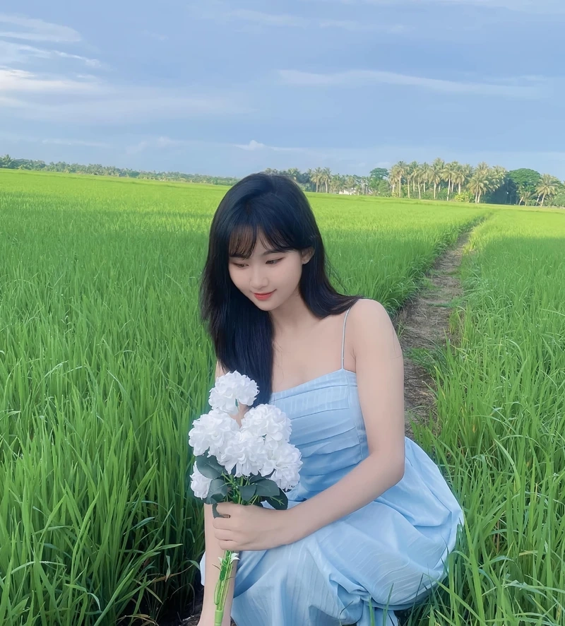 Gái xinh cute tóc dài mang đến vẻ đẹp dịu dàng, nữ tính và dễ thương